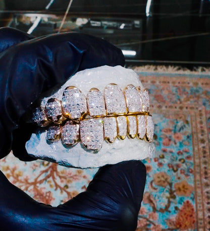 INVISIBLE/ PRINCESS CUT DIAMOND GRILLZ